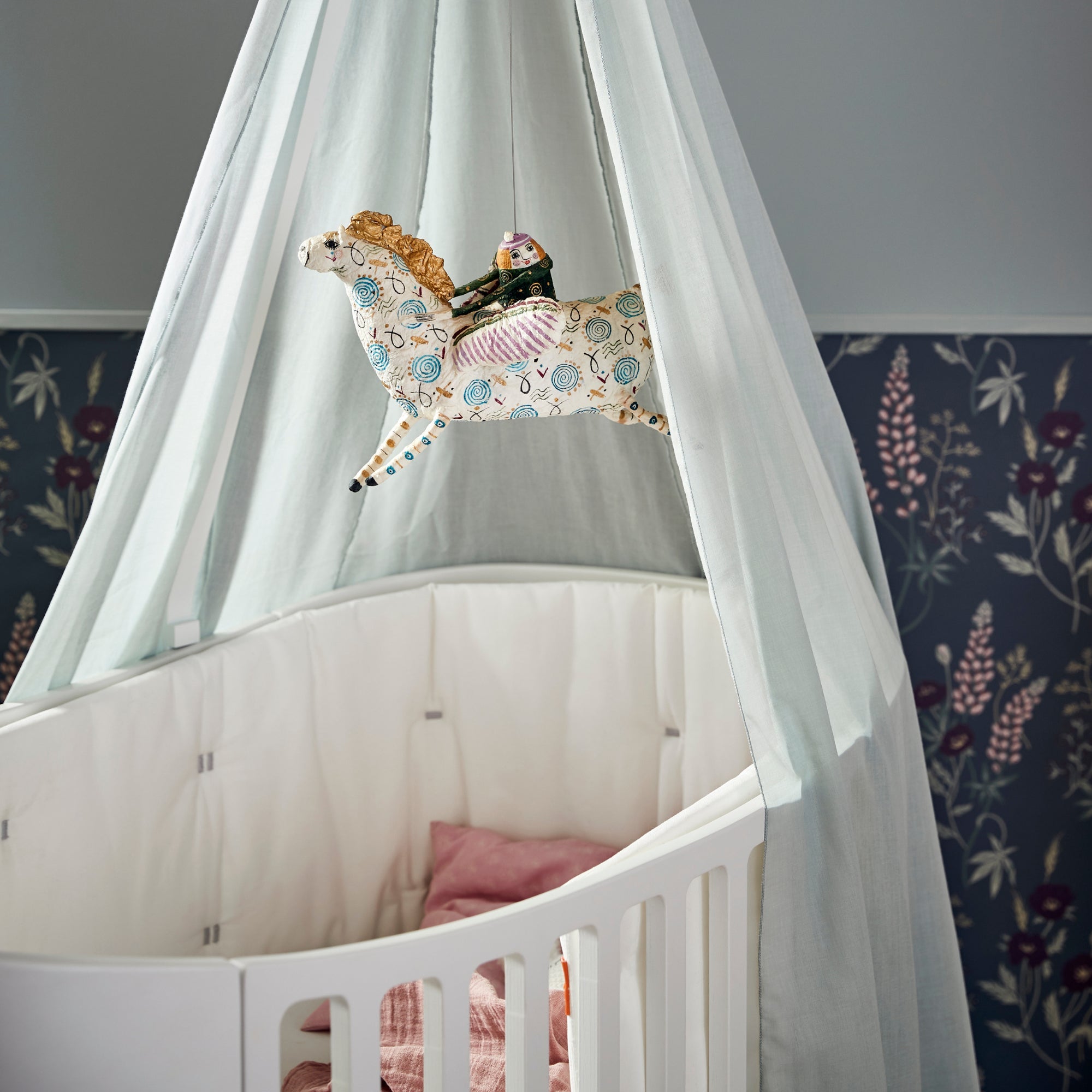 Leander Classic Cot Bed in White 0-3 yrs