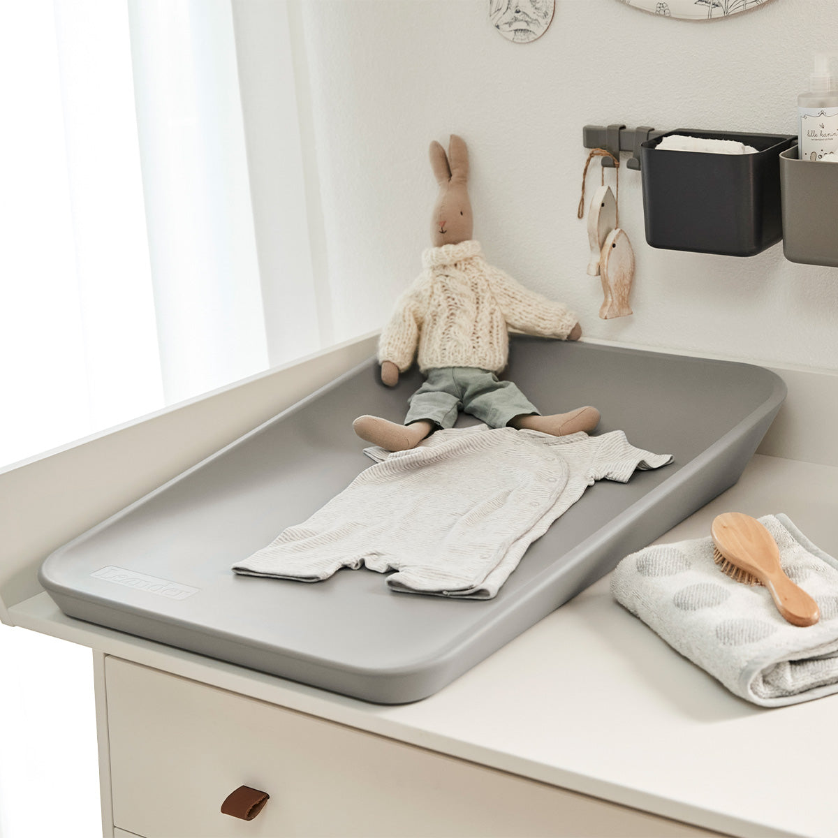 Leander, Matty Changing Mat - Pearl Grey