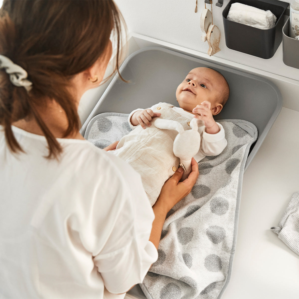 Leander, Matty Changing Mat - Pearl Grey