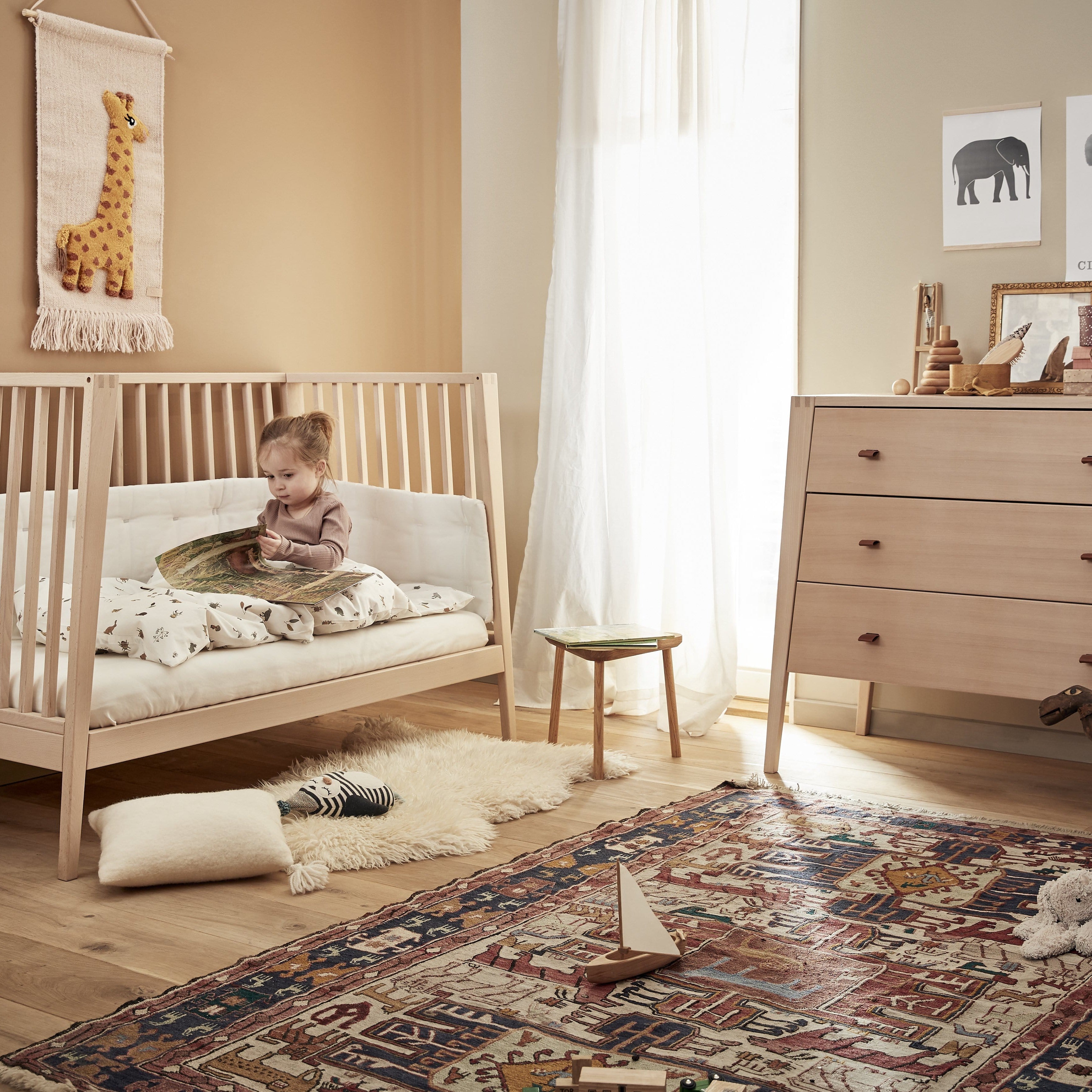 Leander Linea Drawers in Beech