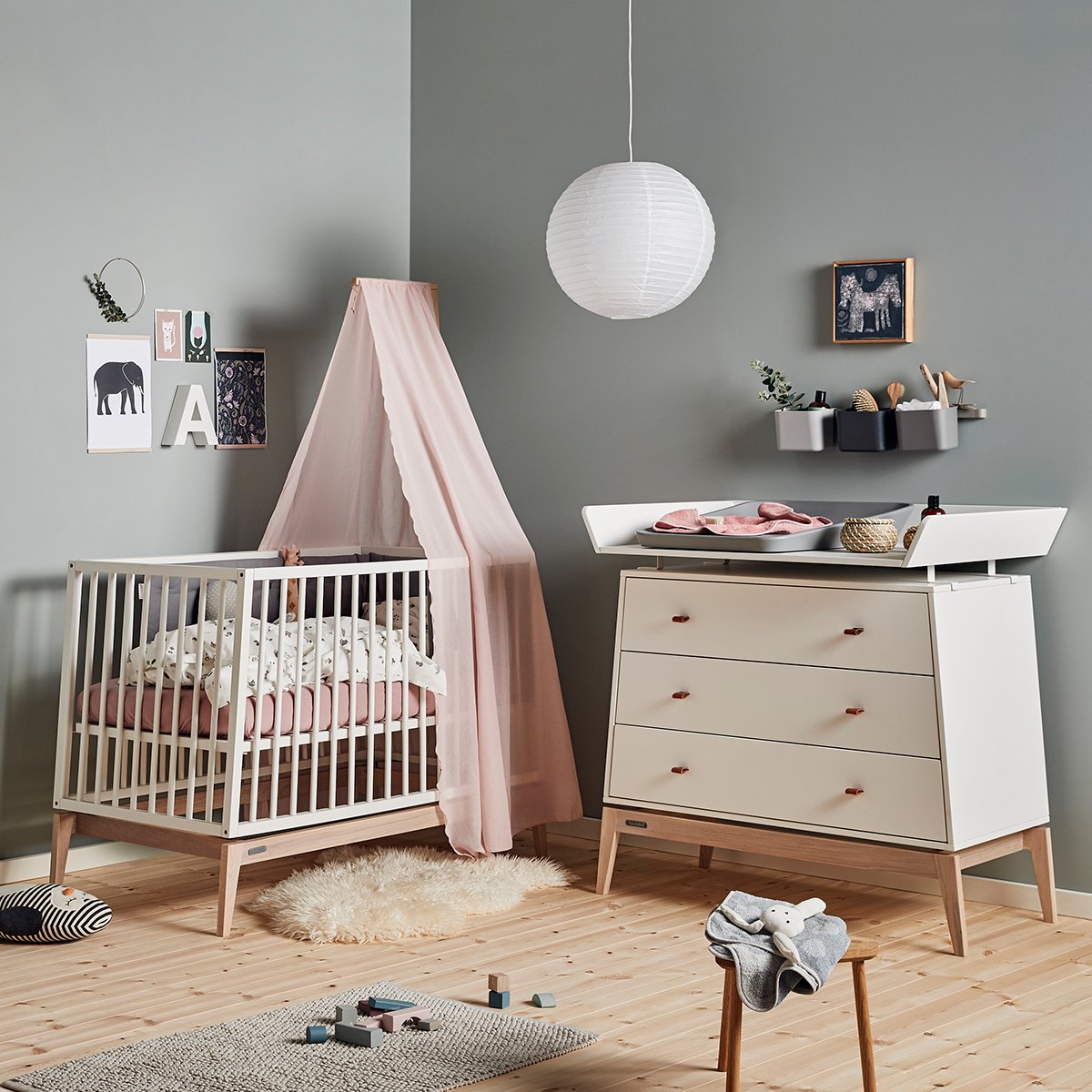Leander Luna Drawer Changing Table