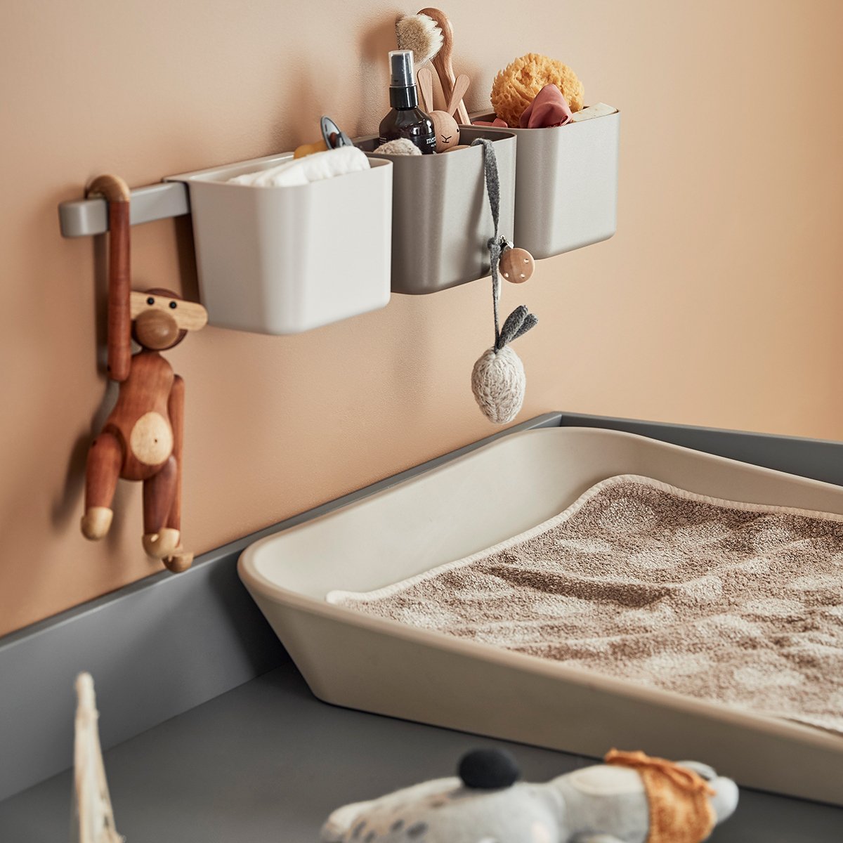 Leander Luna Drawer Changing Table