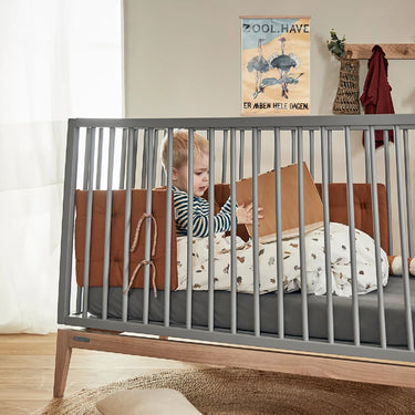 Leander Luna Baby Cot in Grey
