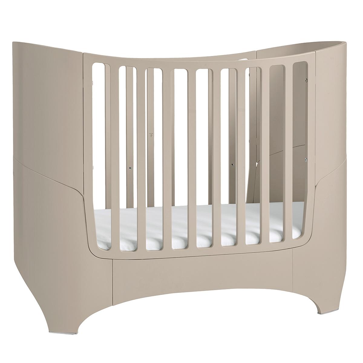 Leander Classic Cot Bed in Cappuccino 0-3 yrs