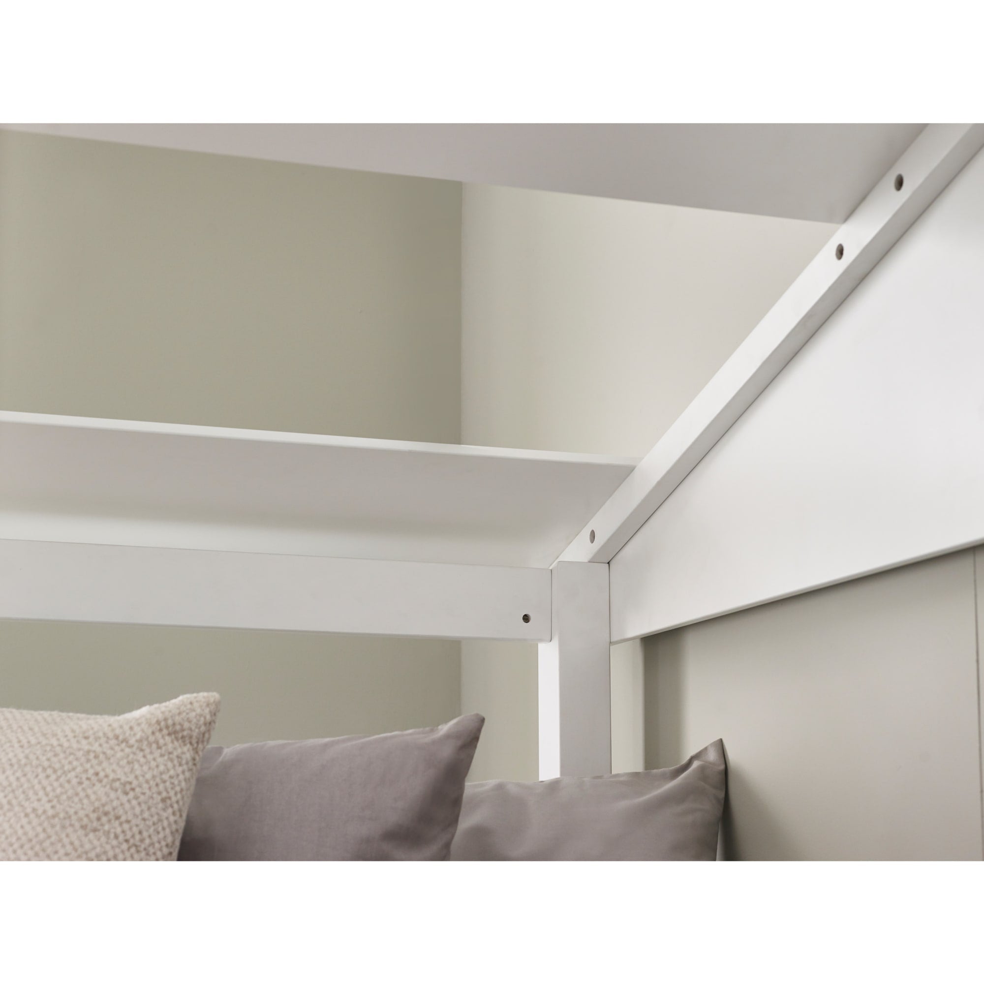 Acorn Treehouse Mid Sleeper Bed in White