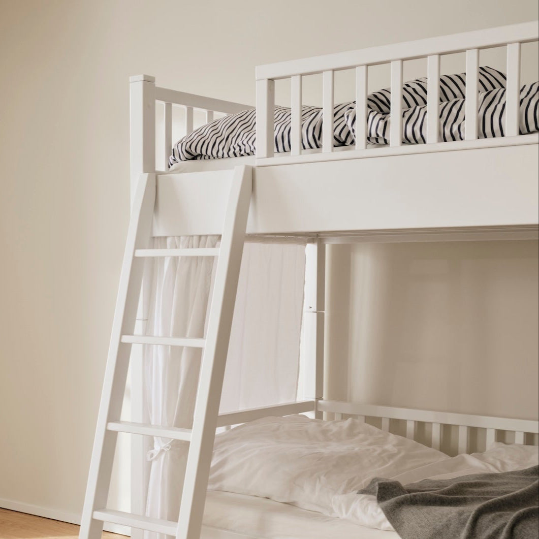 Isle of Dogs Design Low Bunk Bed in White