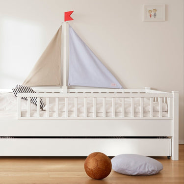 Isle of Dogs Design Children's Bed Sail Attachment