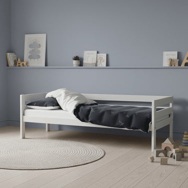 LIFETIME KIdsrooms Children's Single Bed - Elements
