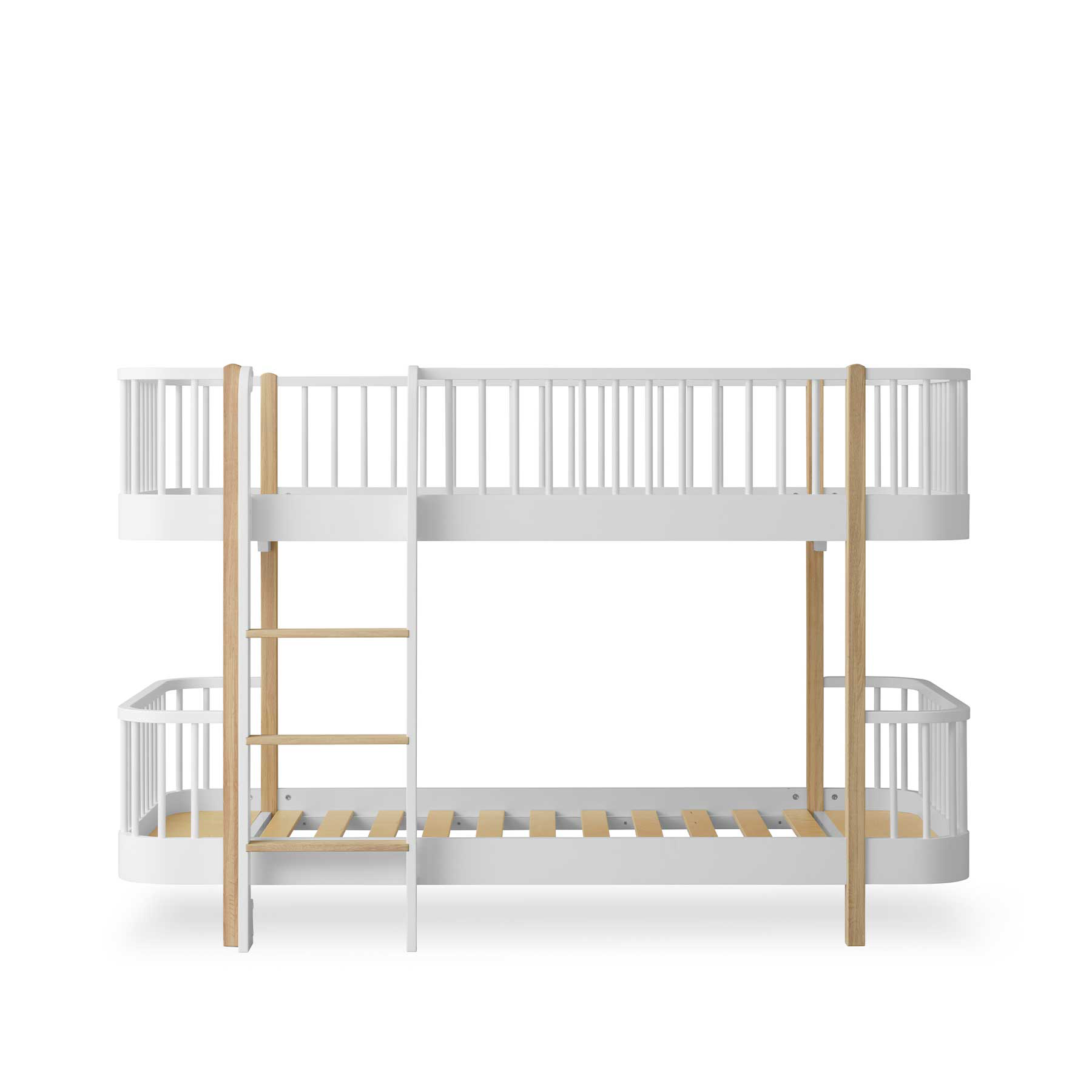 Oliver Furniture Wood Original Low Bunk Bed in White/Oak