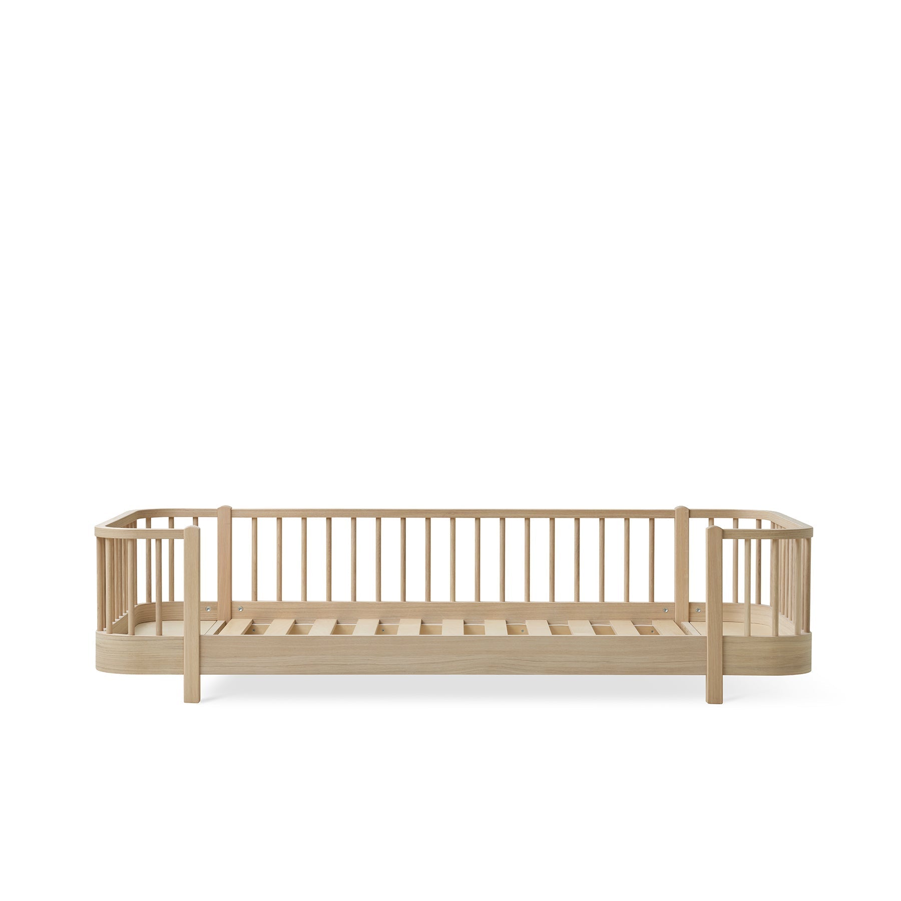 Oliver Furniture Wood Original Floor Bed in Oak