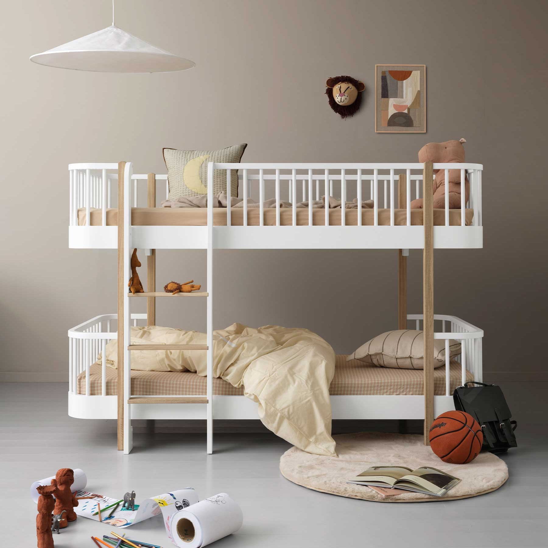Oliver Furniture Wood Original Low Bunk Bed in White/Oak