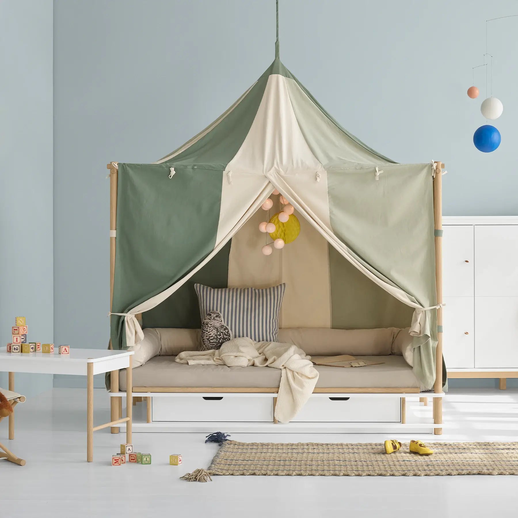 Oliver Furniture Camp Bed Canopy Circus in Green/Undyed
