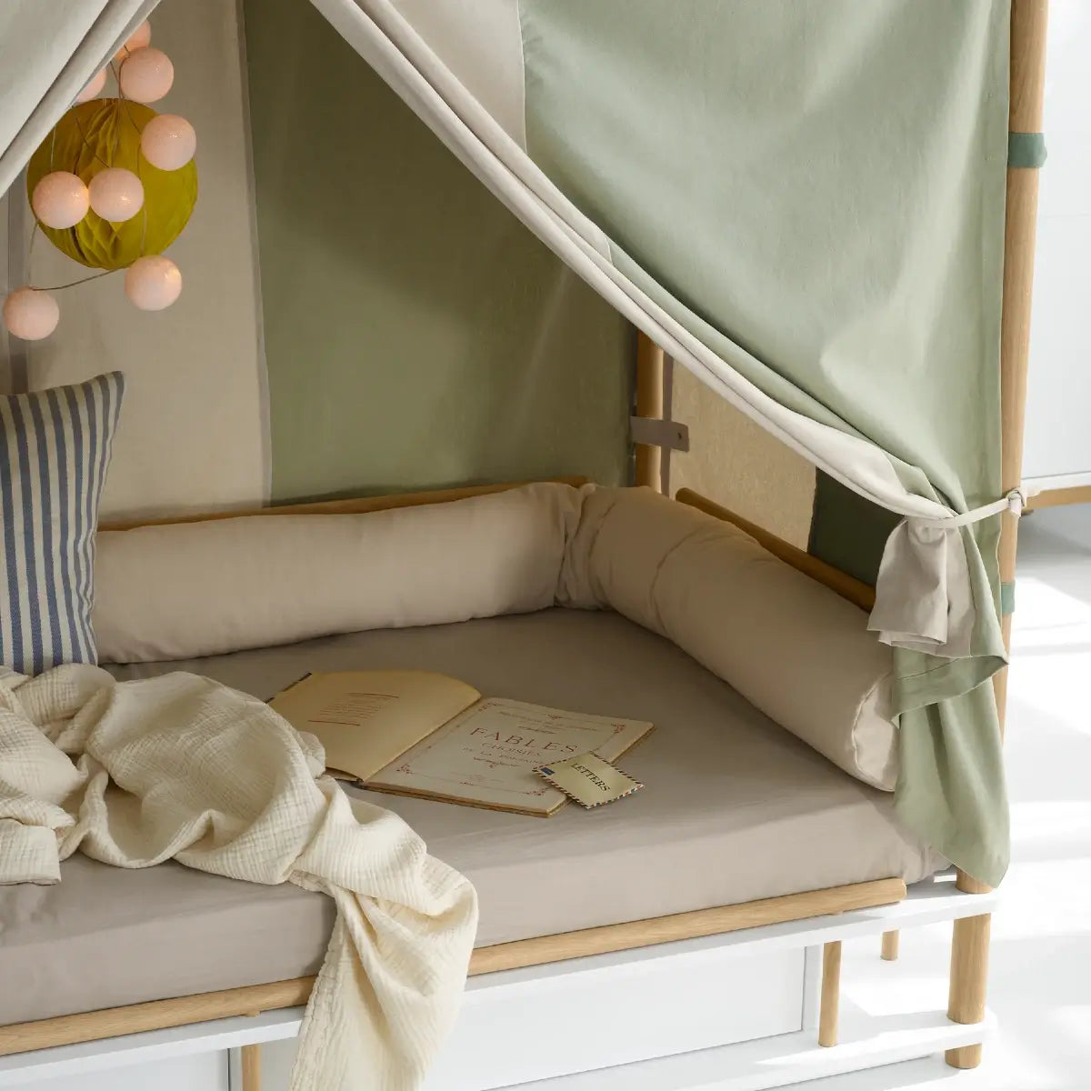 Oliver Furniture Camp Bed Canopy Circus in Green/Undyed
