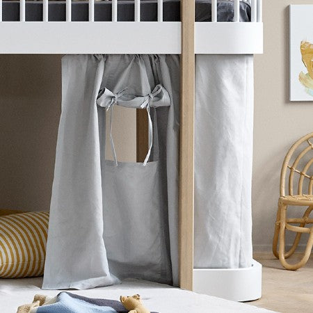 Play Curtain