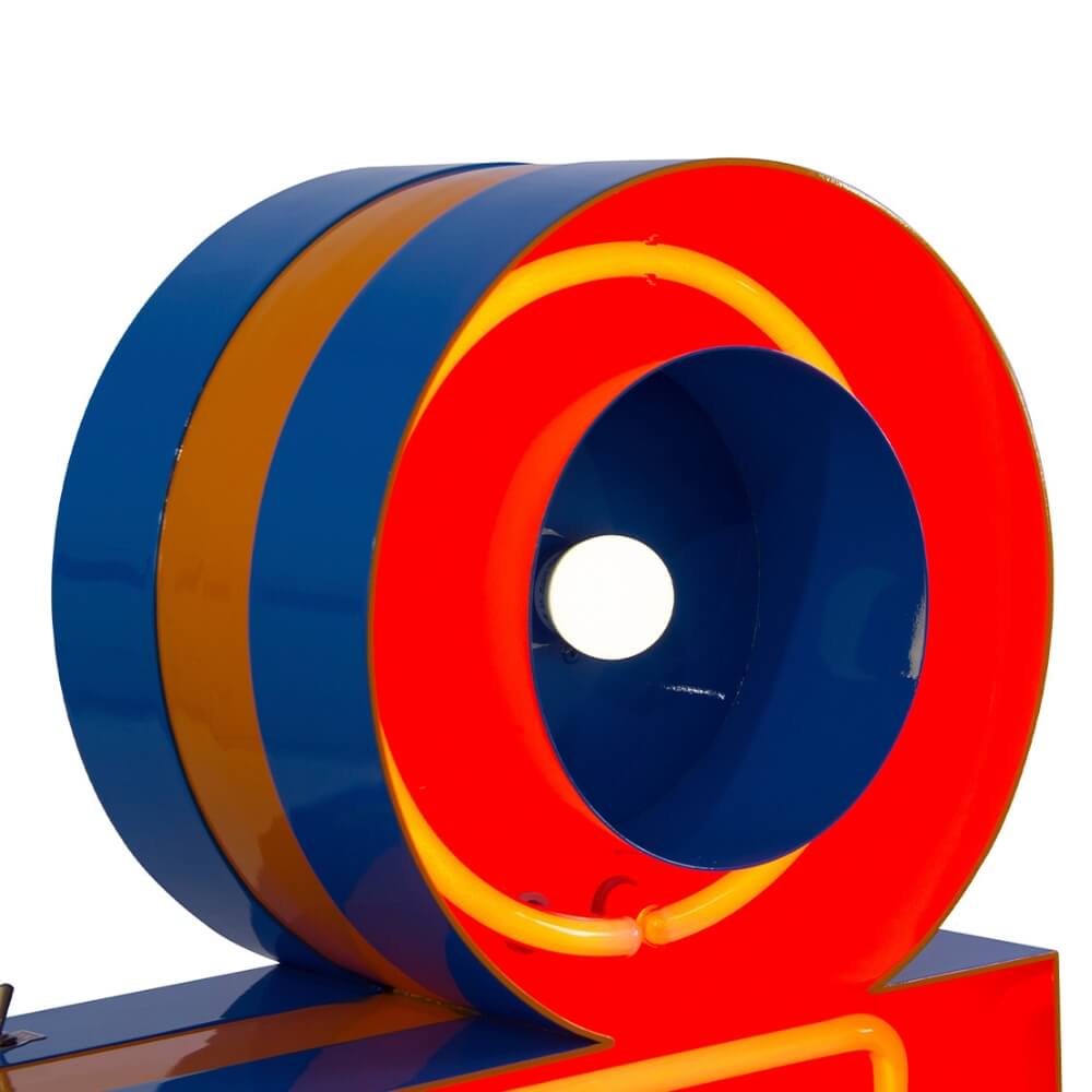 Circu Letter I Graphic Floor Lamp