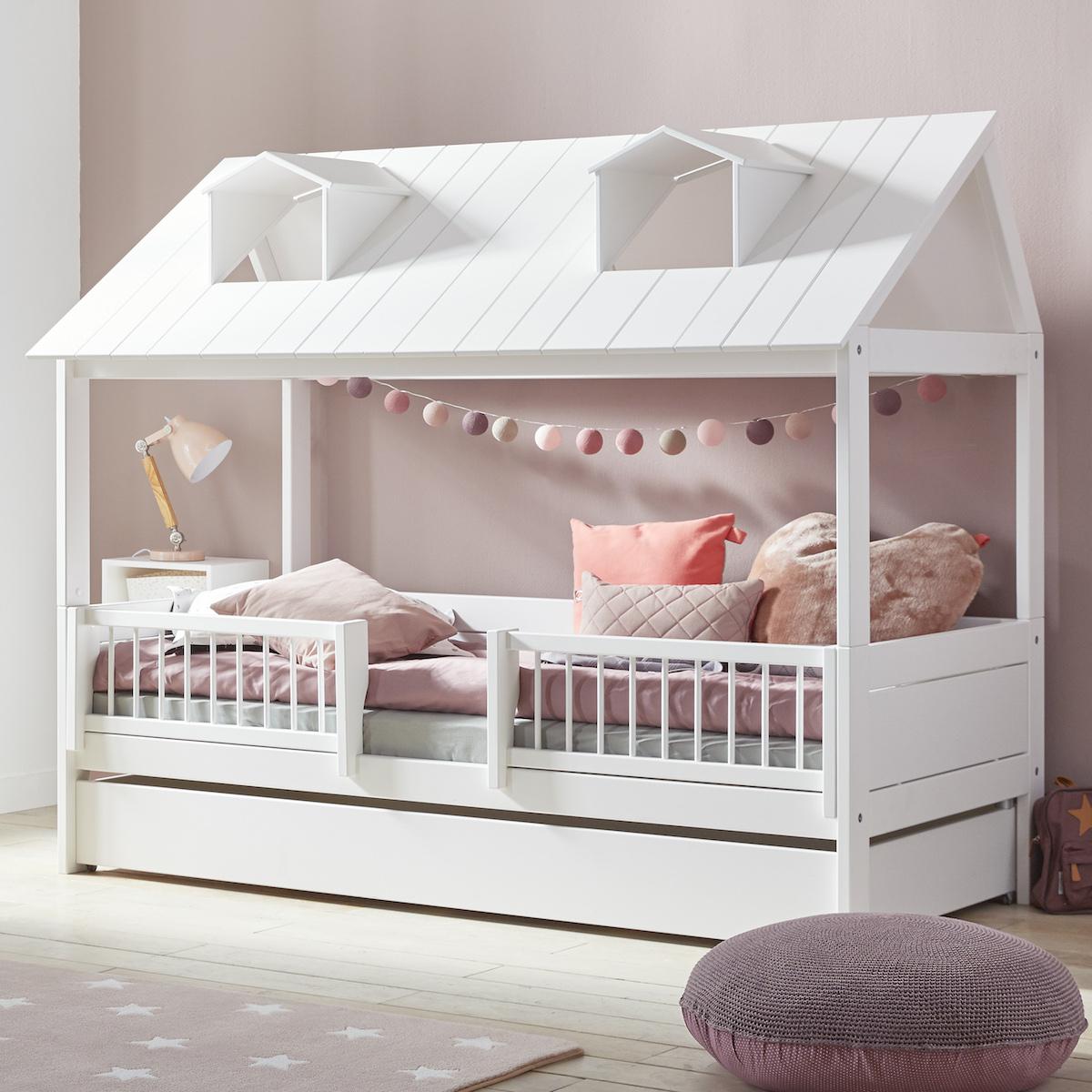 LIFETIME Kidsrooms Beach House Single Bed