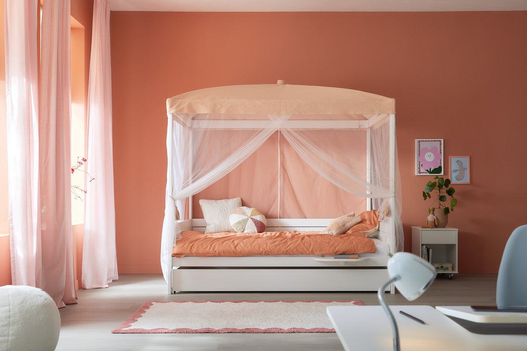LIFETIME Kidsrooms Small Double Four Poster Canopy Bed
