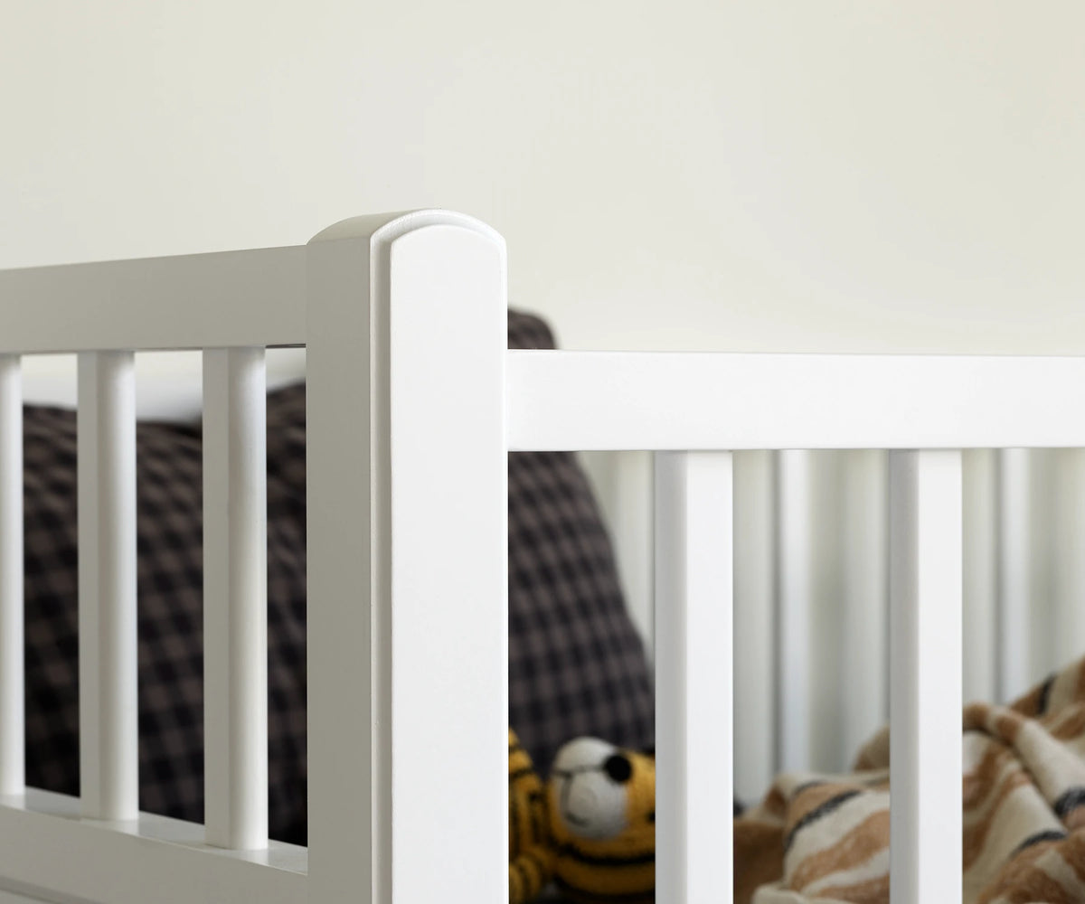 Oliver Furniture Seaside Classic Low Loft Bed in White
