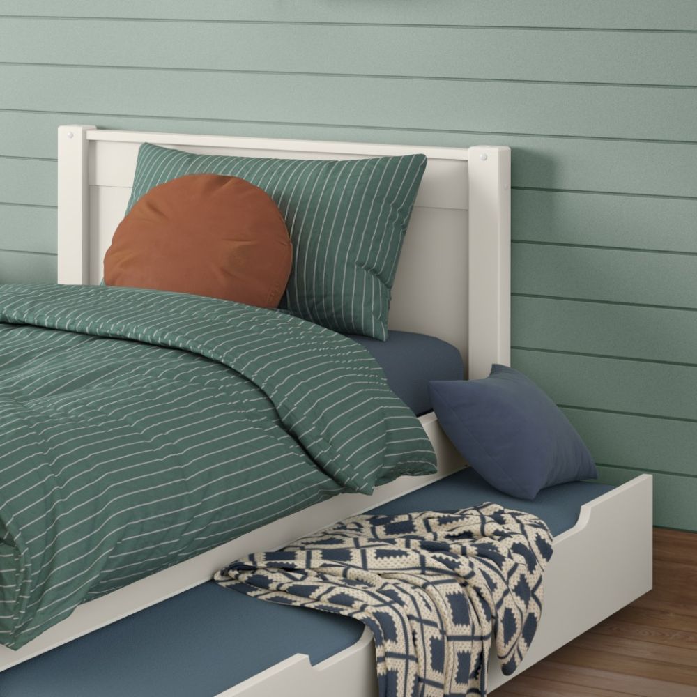 Arven Detachable Bunk Bed in White with Trundle and Trundle Mattress